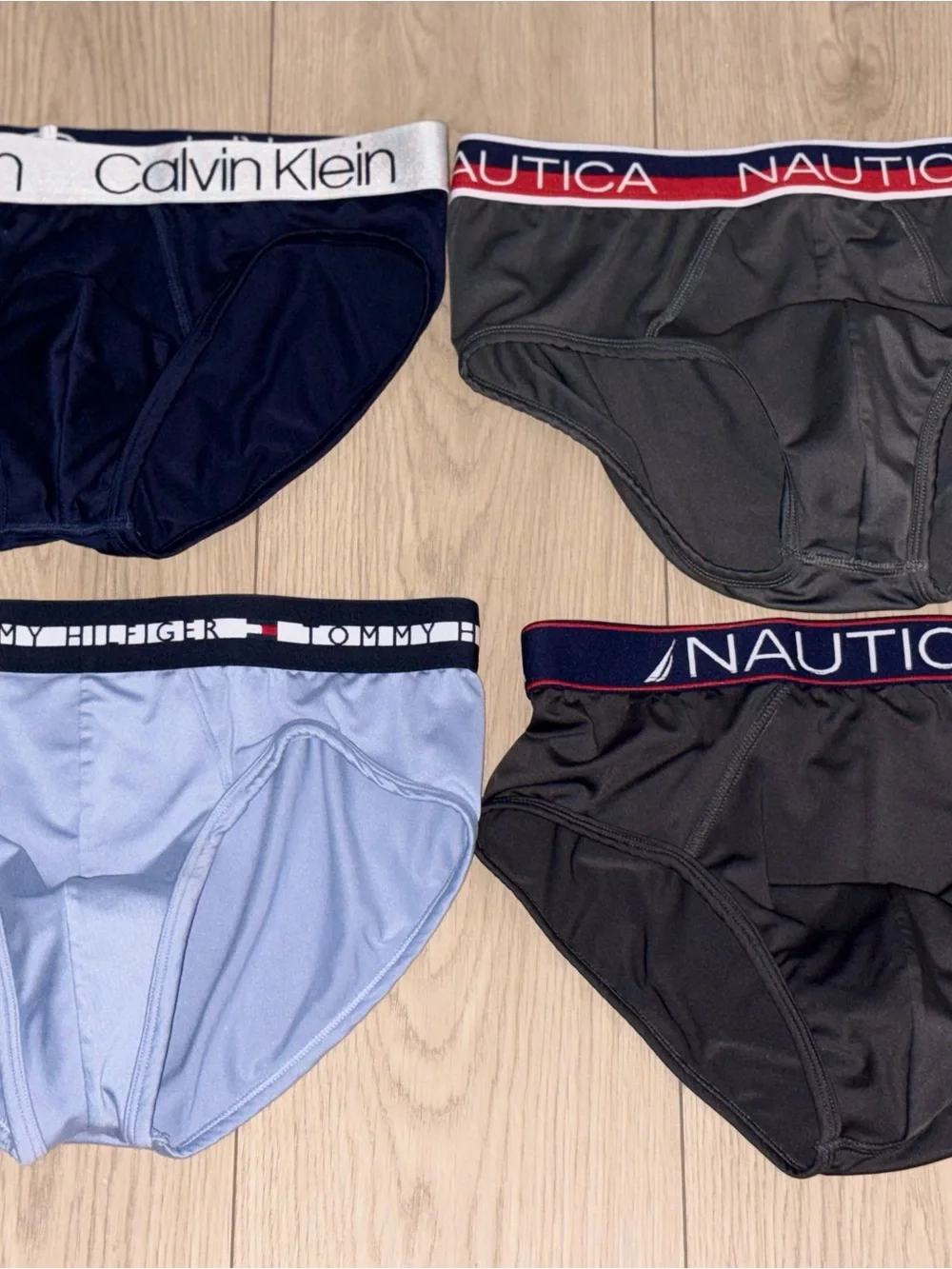 Calvin Klein Men's Medium Navy Boxer Briefs with Silver Logo Waistband Lot of 4